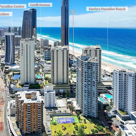 1 Bedroom And 1 Living Room Family Suite Gold Coast Dış mekan fotoğraf