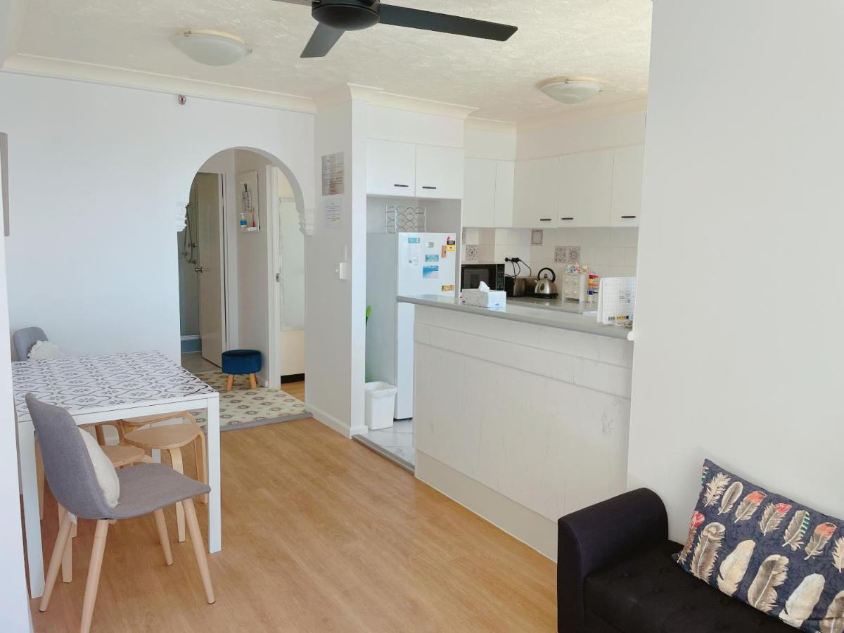 1 Bedroom And 1 Living Room Family Suite Gold Coast Dış mekan fotoğraf