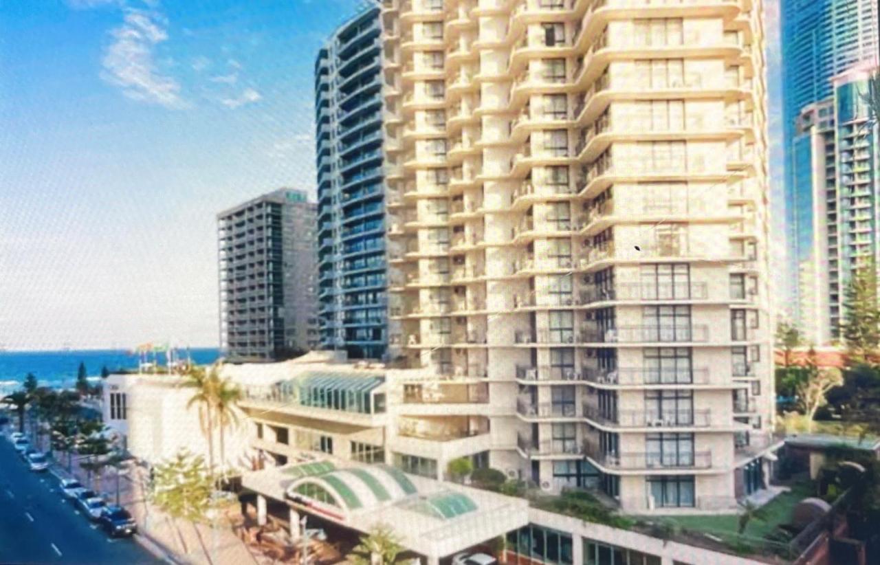 1 Bedroom And 1 Living Room Family Suite Gold Coast Dış mekan fotoğraf