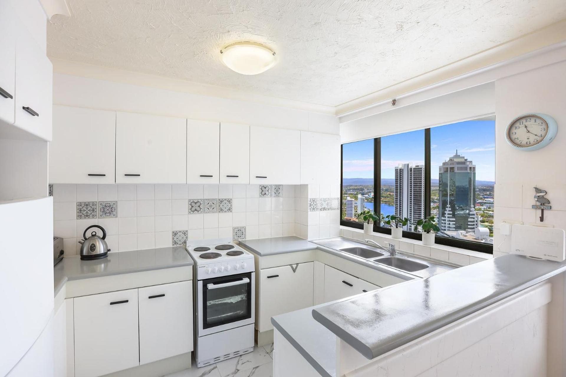 1 Bedroom And 1 Living Room Family Suite Gold Coast Dış mekan fotoğraf